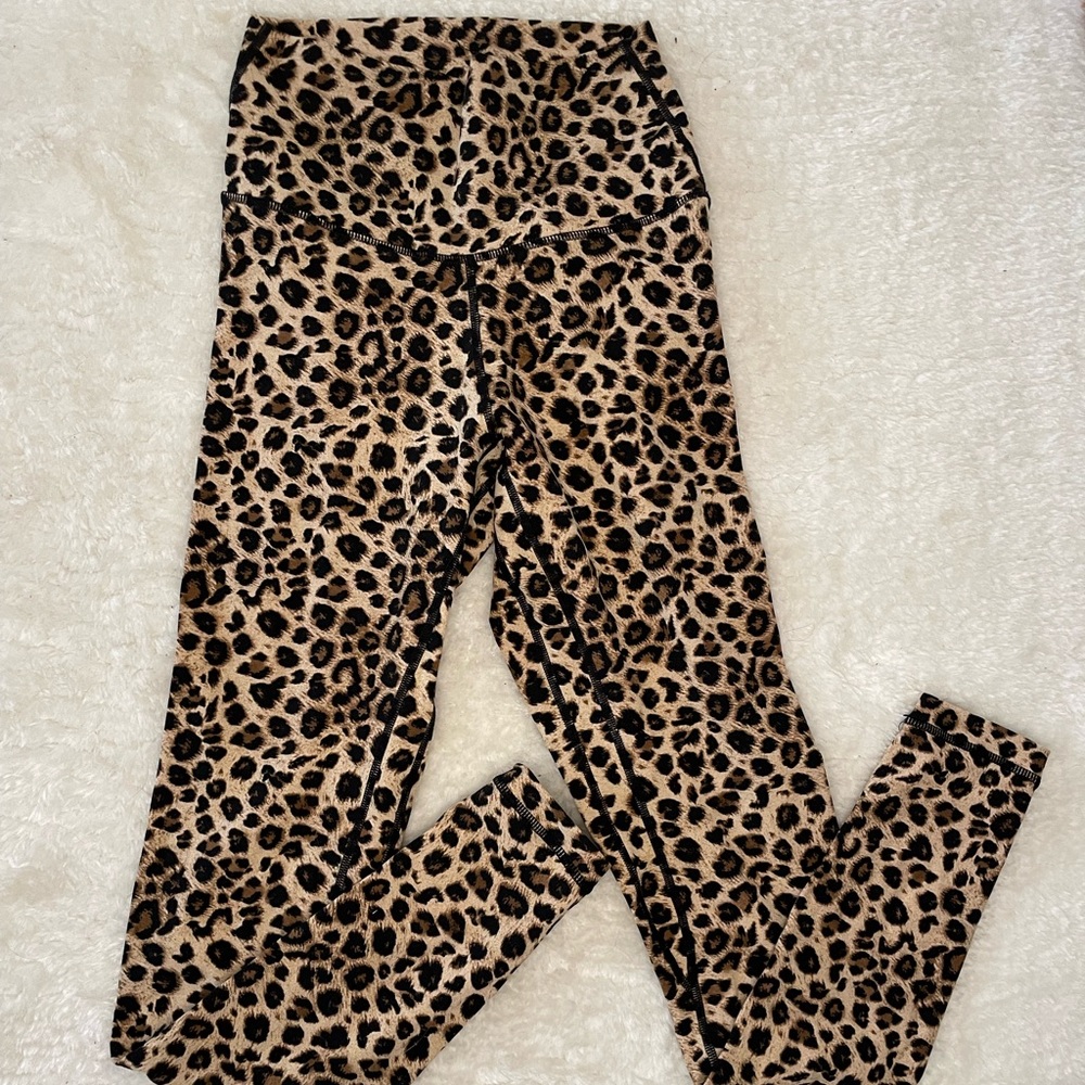 Colorfulkoala Leopard Print Leggings